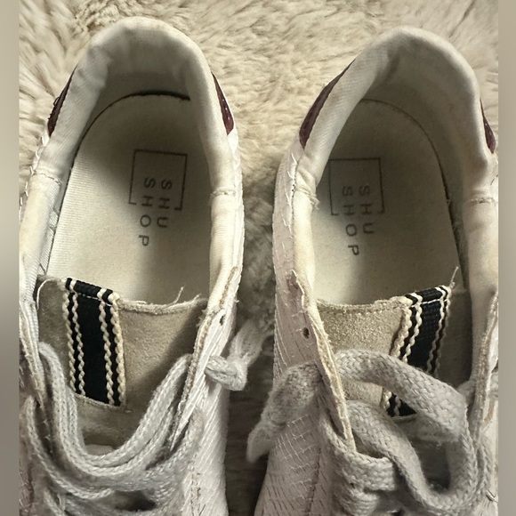SHUSHOP Paz Sneakers 8.5 - Picture 7 of 9